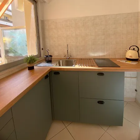 Appartement Camille Joli Clim Centre Menton